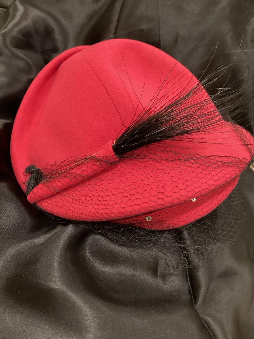 VTG 1950s Fascinator Hat w Veil 100% wool from Merrimack Hat Co. - Picture 2 of 8